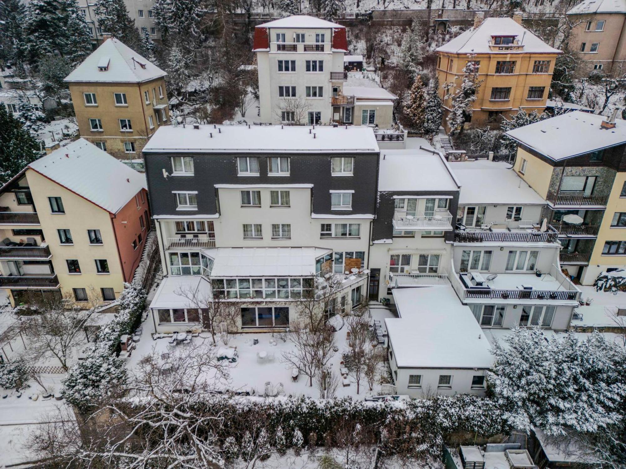 White House, Prague